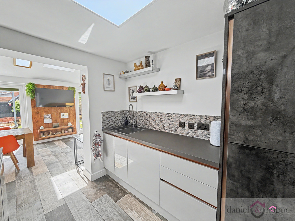 Rennie Crescent, Cheddleton, Leek, Staffordshire, ST13 7HD, photo 11