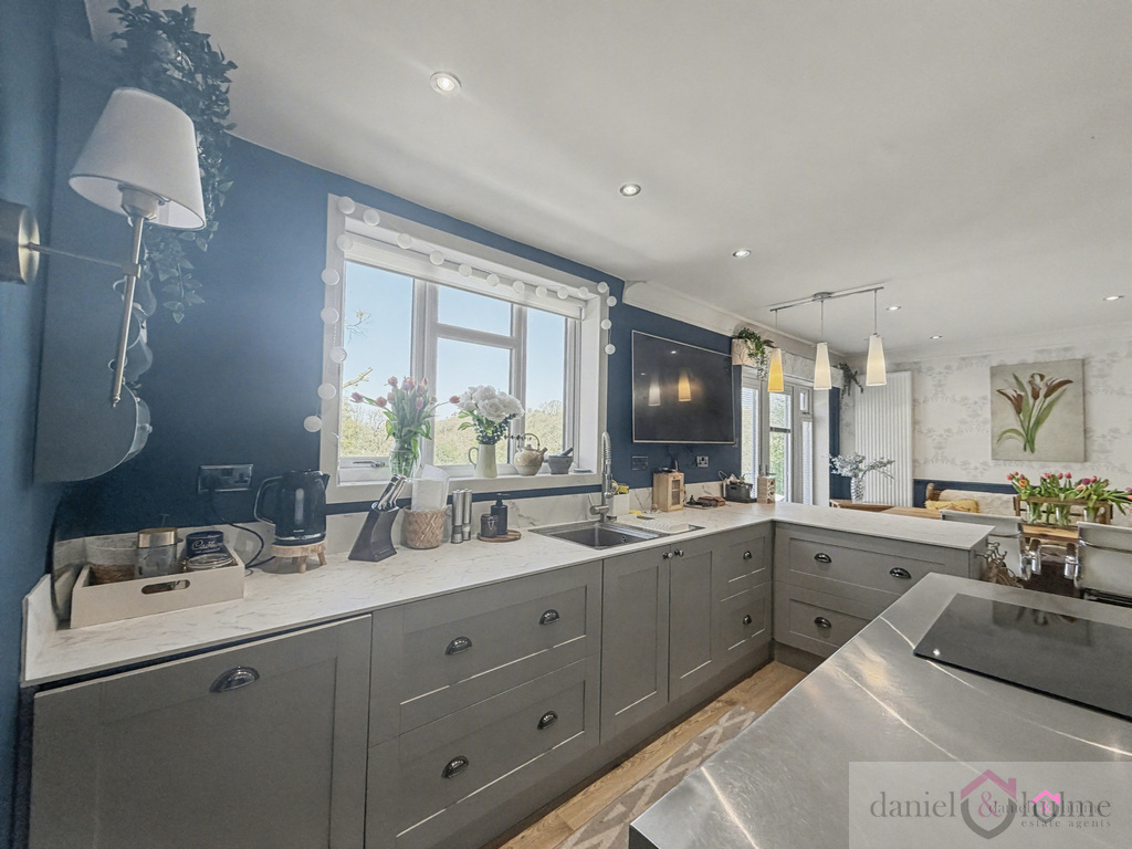 White Barn, The Drive, Rudyard ST13 8RN, photo 11