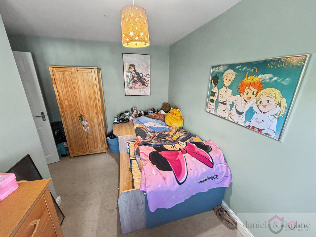3 Clover Grove, Leekbrook, photo 20