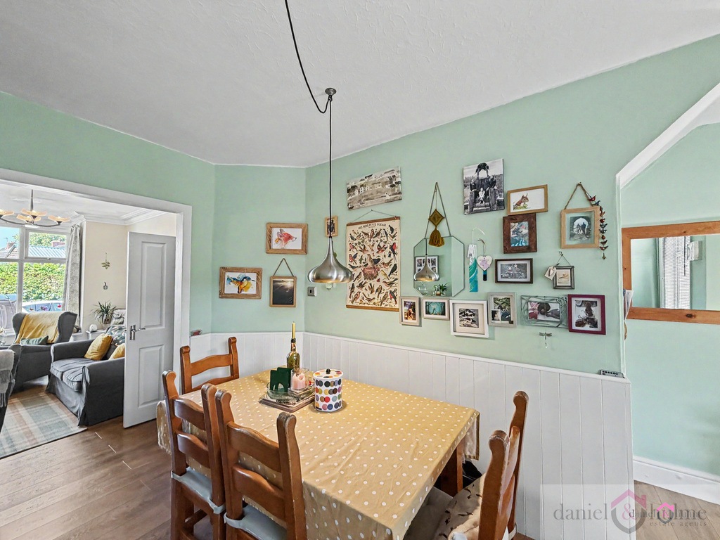 Shirley Street, Leek, Staffs ST13 8BG, photo 4