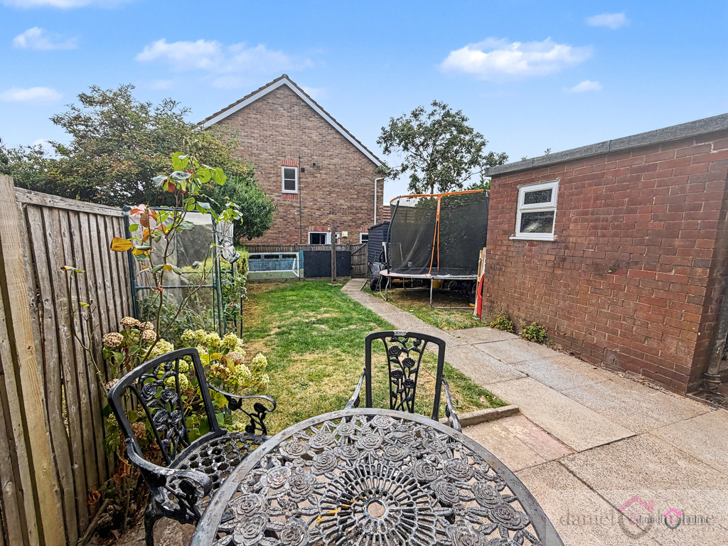 Fair View Road, Leek, Staffordshire, ST13 5BY, photo 19