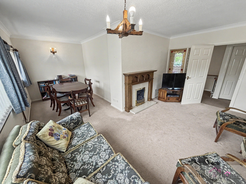 Hillside Avenue, Endon, Stoke-On-Trent, Staffordshire, photo 5