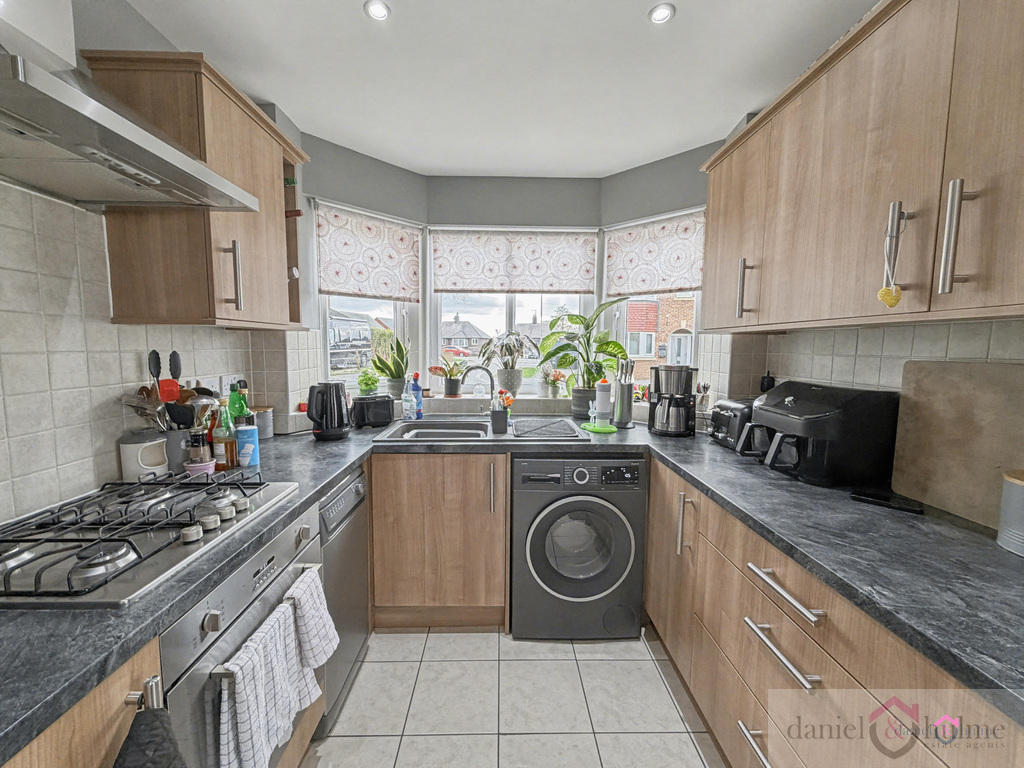 Lyndale Close, Leek, Staffordshire, ST13 5AQ, photo 18