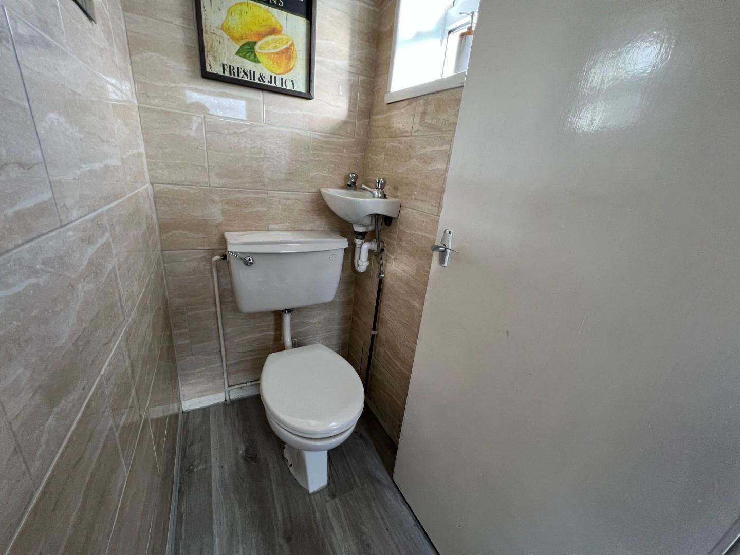 Dogfield Street, Cardiff, CF24, photo 6