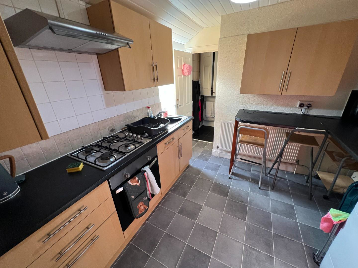 Cathays Terrace, Cardiff, CF24, photo 2