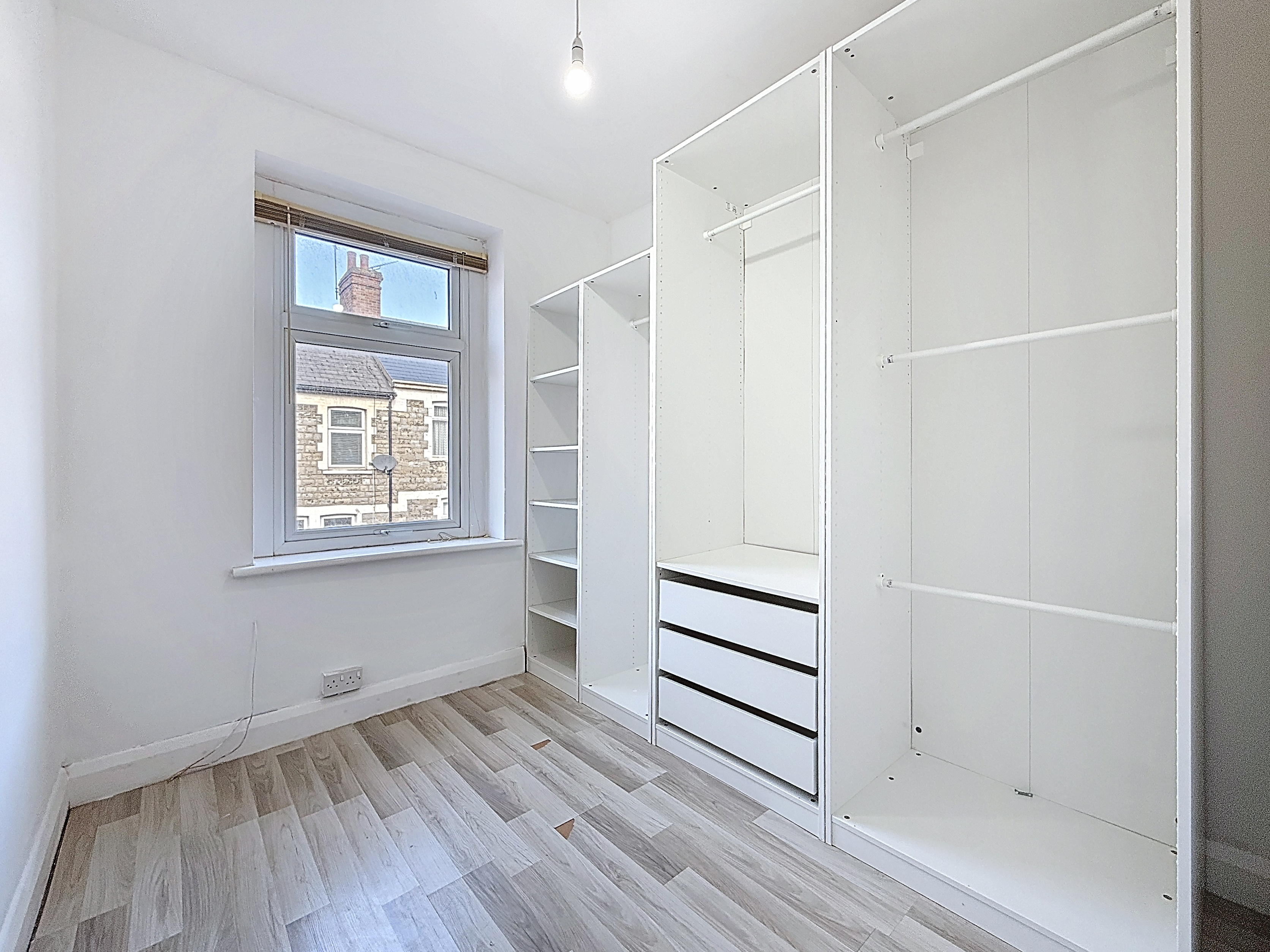 Queen Street, Barry, CF62, photo 7