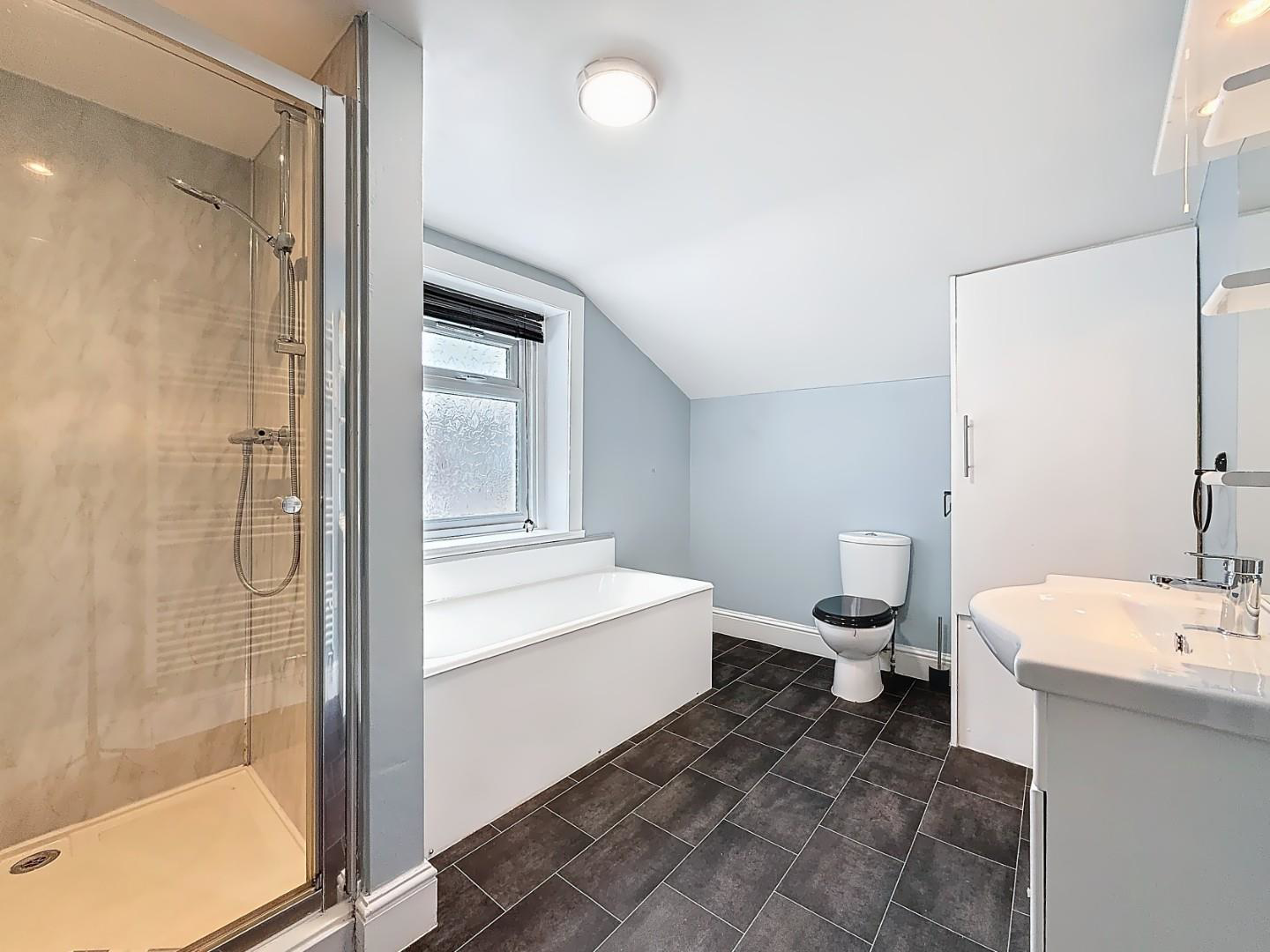 Queen Street, Barry, CF62, photo 8