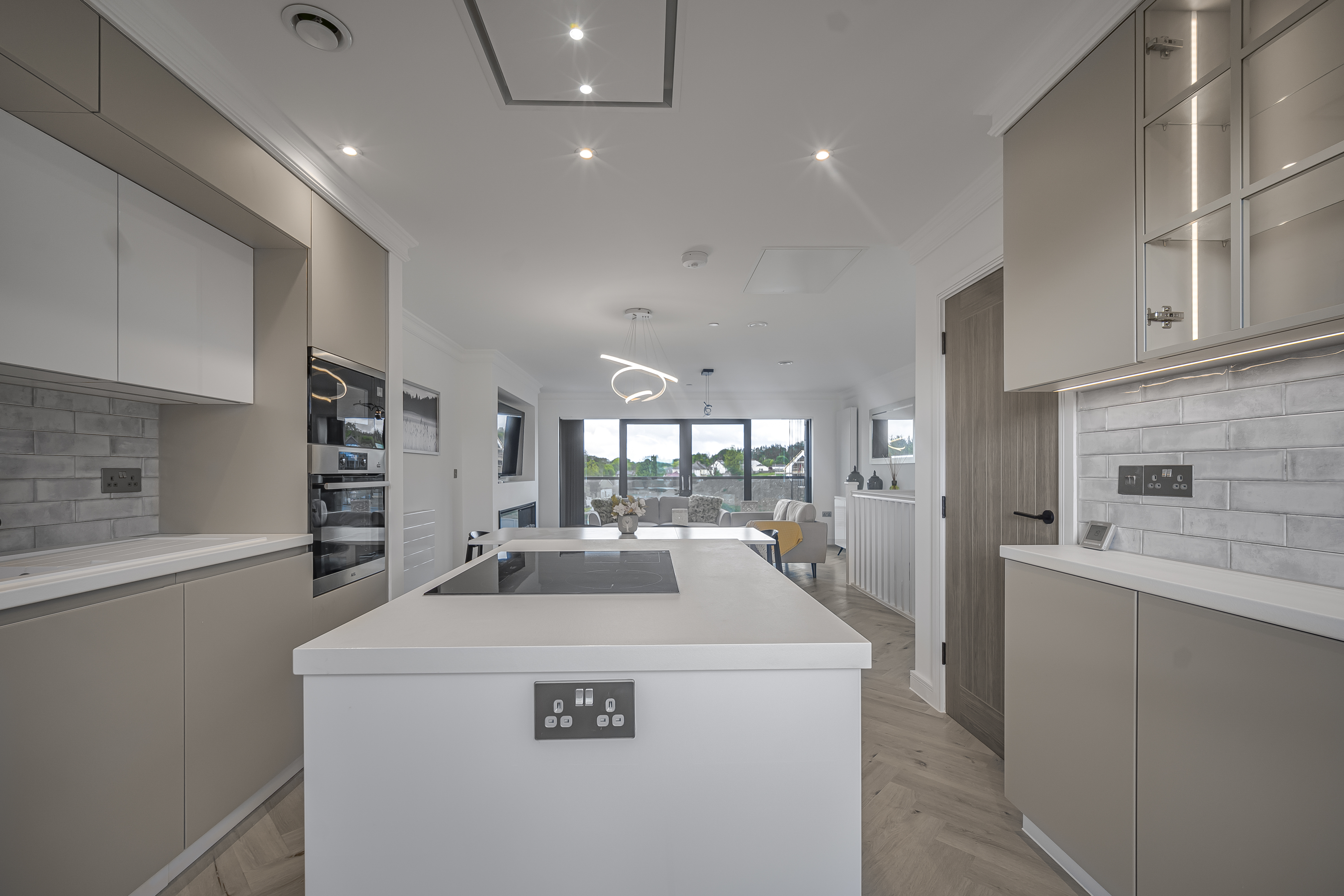 Maes Thornton, Rassau, NP23, photo 13