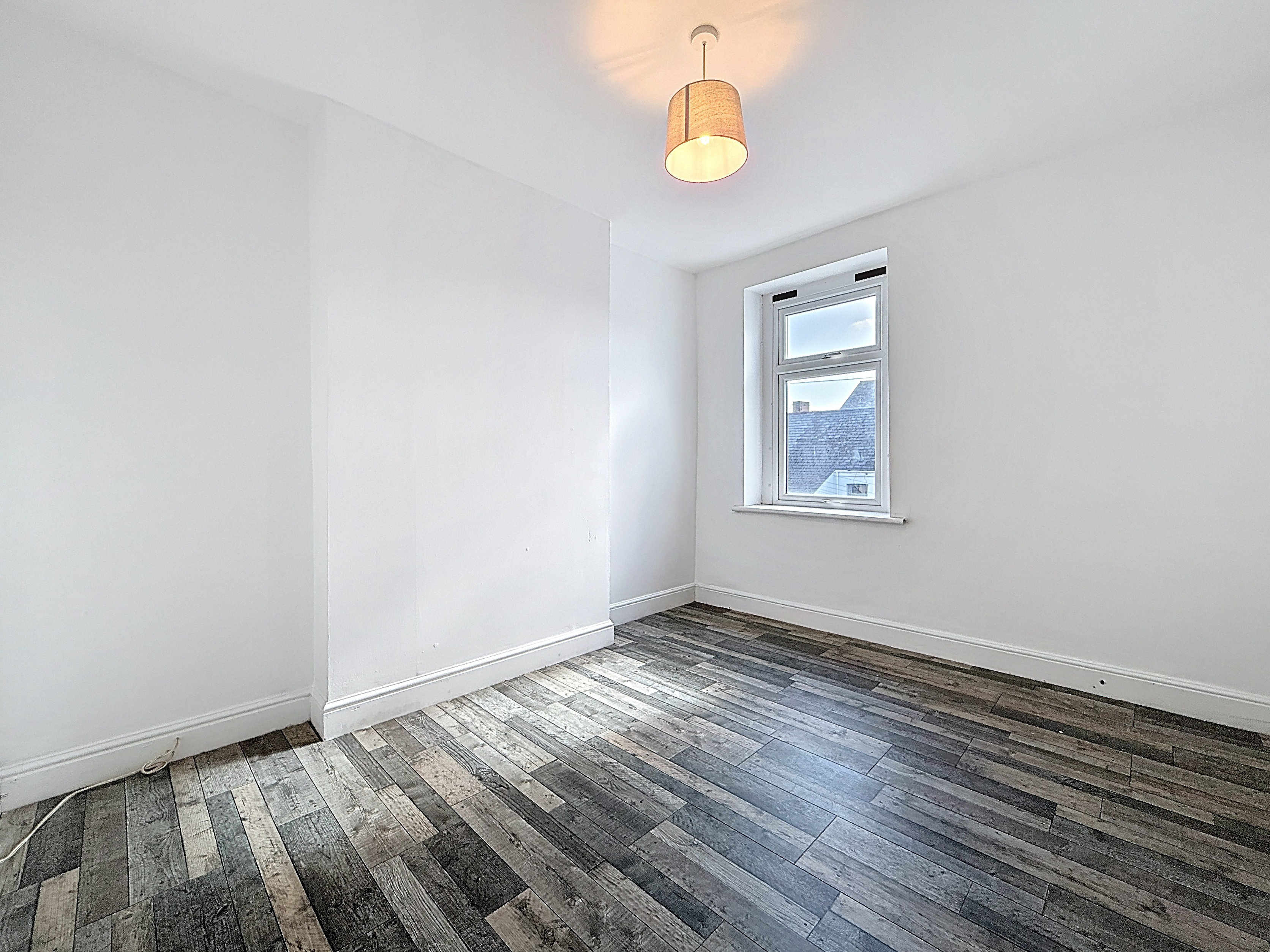 Queen Street, Barry, CF62, photo 3