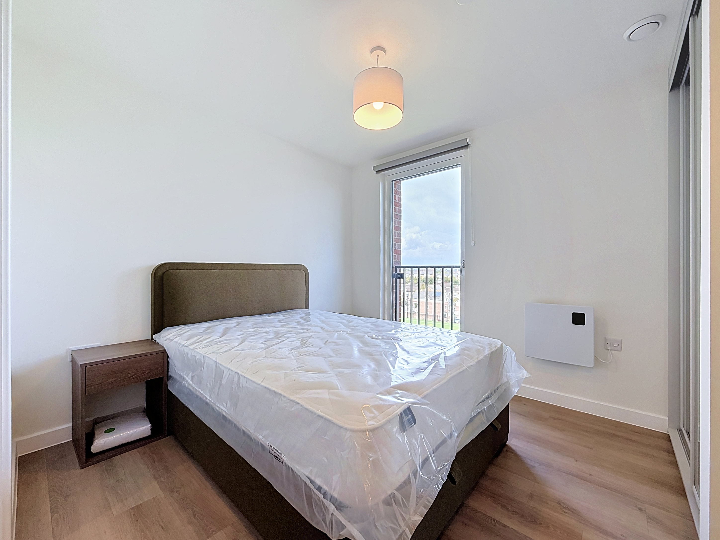 Dumballs Road, Cardiff, CF10, photo 8