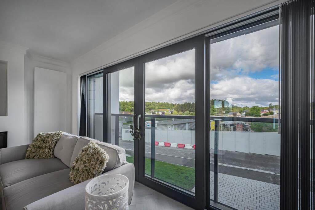 Maes Thornton, Rassau, NP23, photo 13