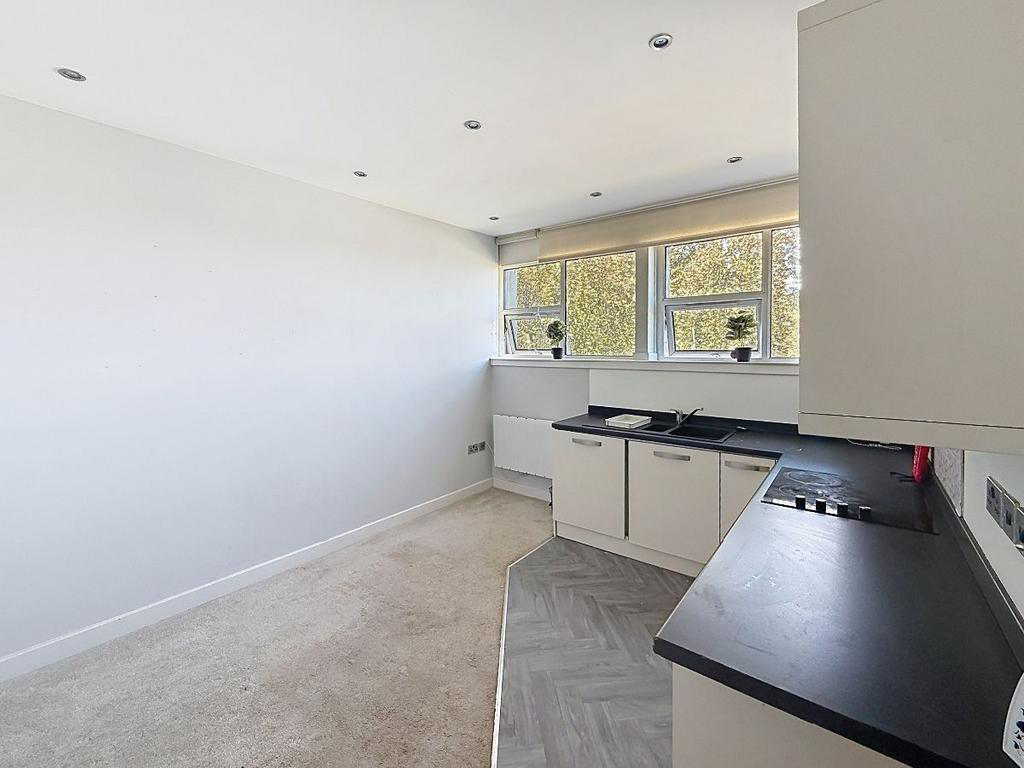 Ravenscliffe Road, Kidsgrove, ST7
