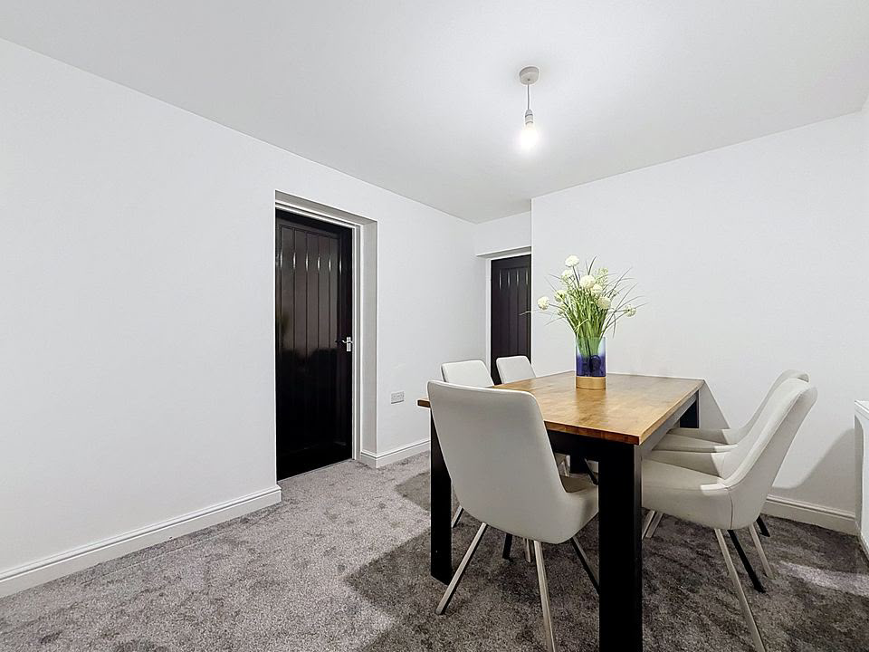 Swinton Street, Cardiff, CF24, photo 14
