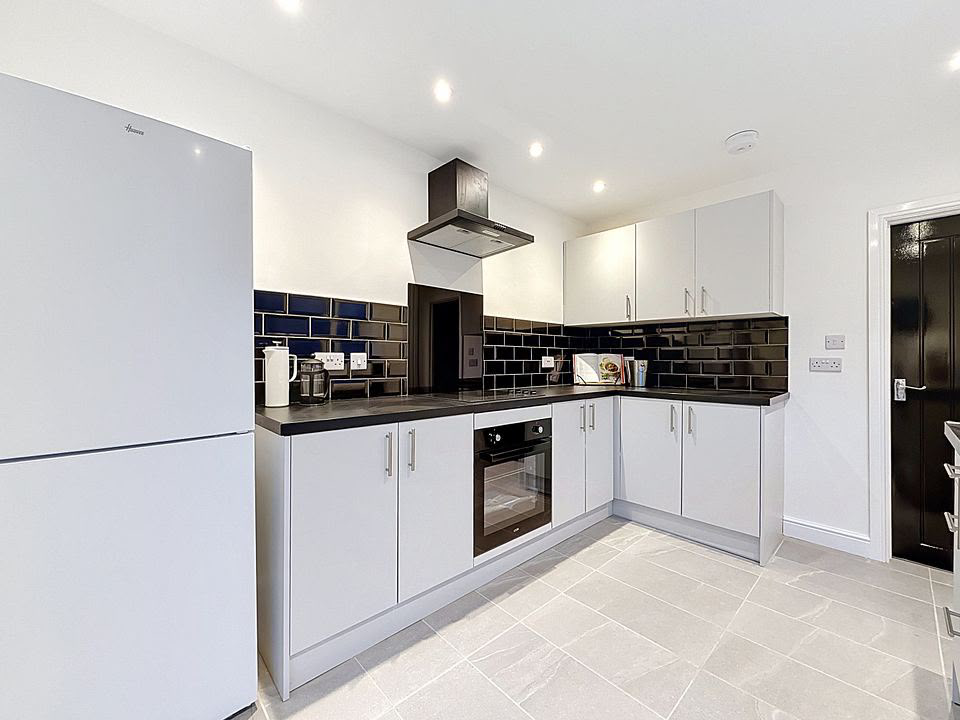 Swinton Street, Cardiff, CF24, photo 12