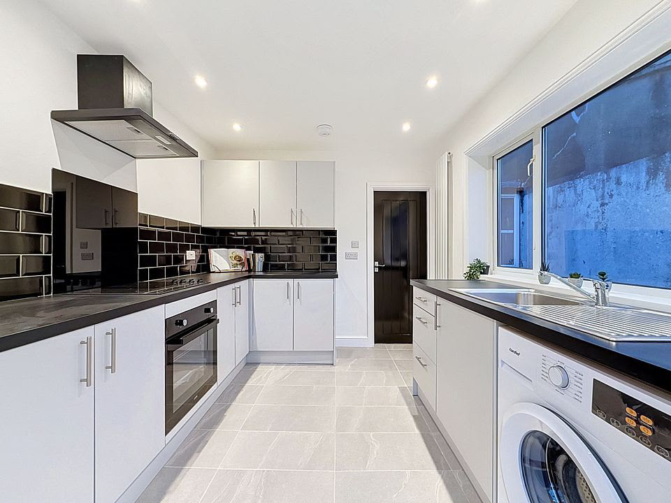 Swinton Street, Cardiff, CF24, photo 10