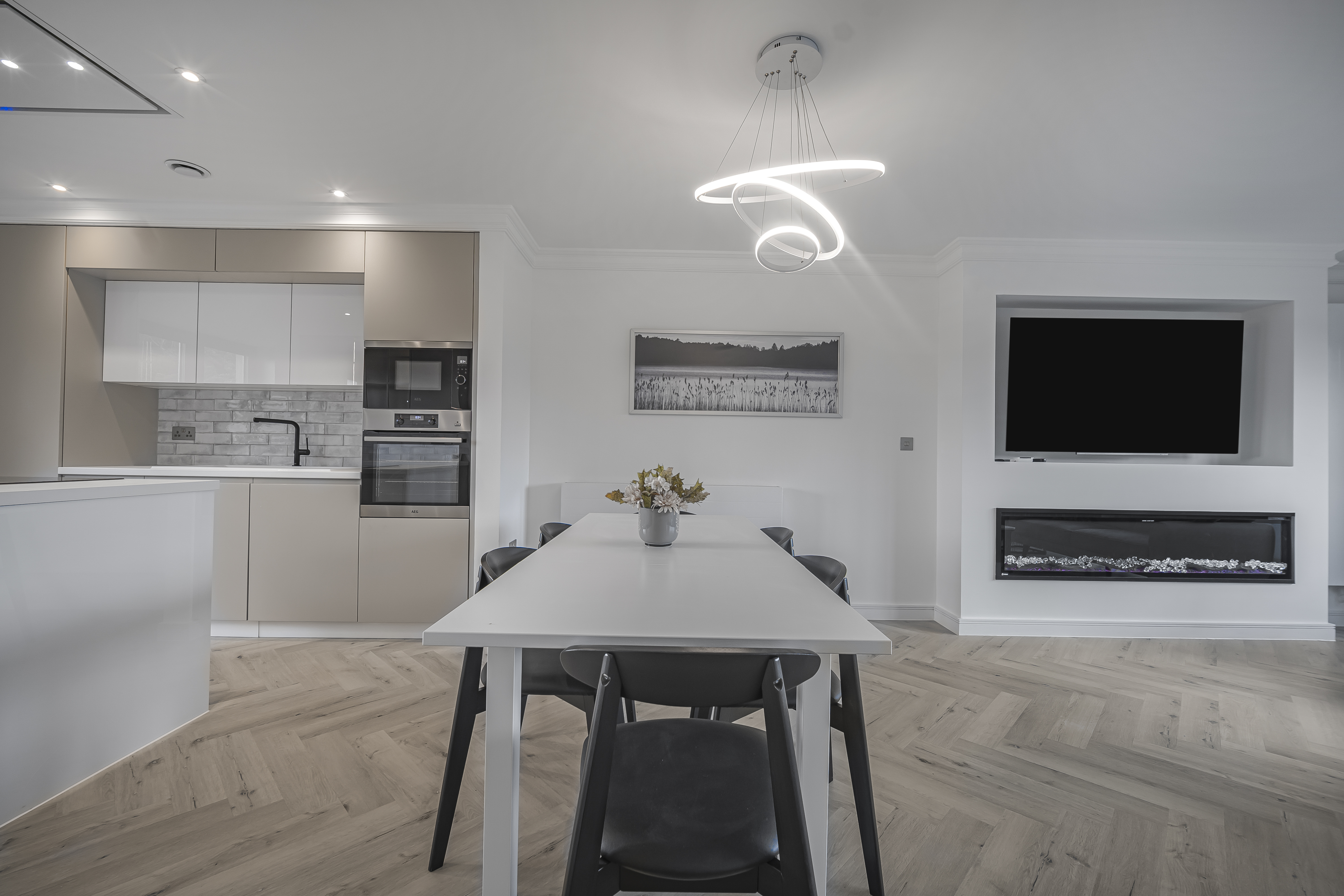 Maes Thornton, Rassau, NP23, photo 39