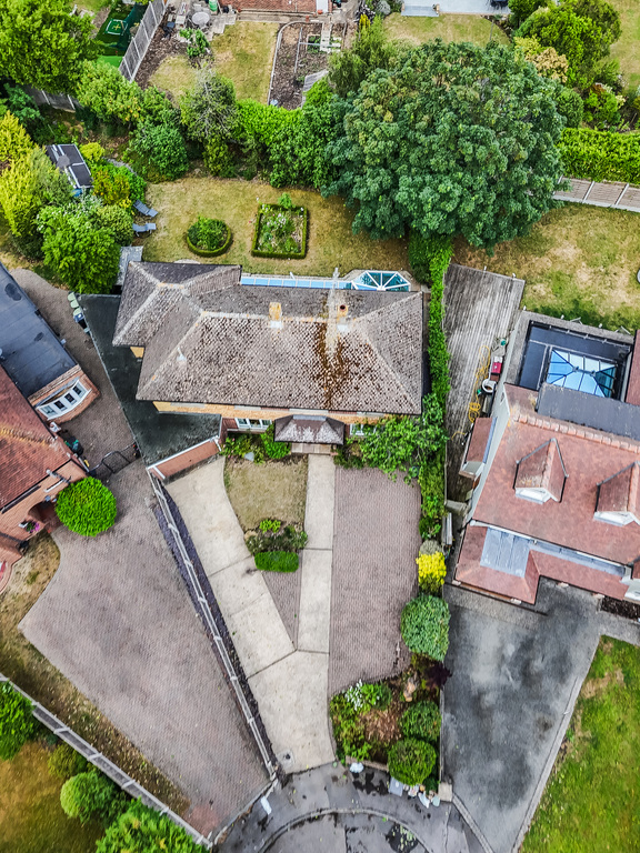 North Drive, Great Baddow, Chelmsford, photo 24