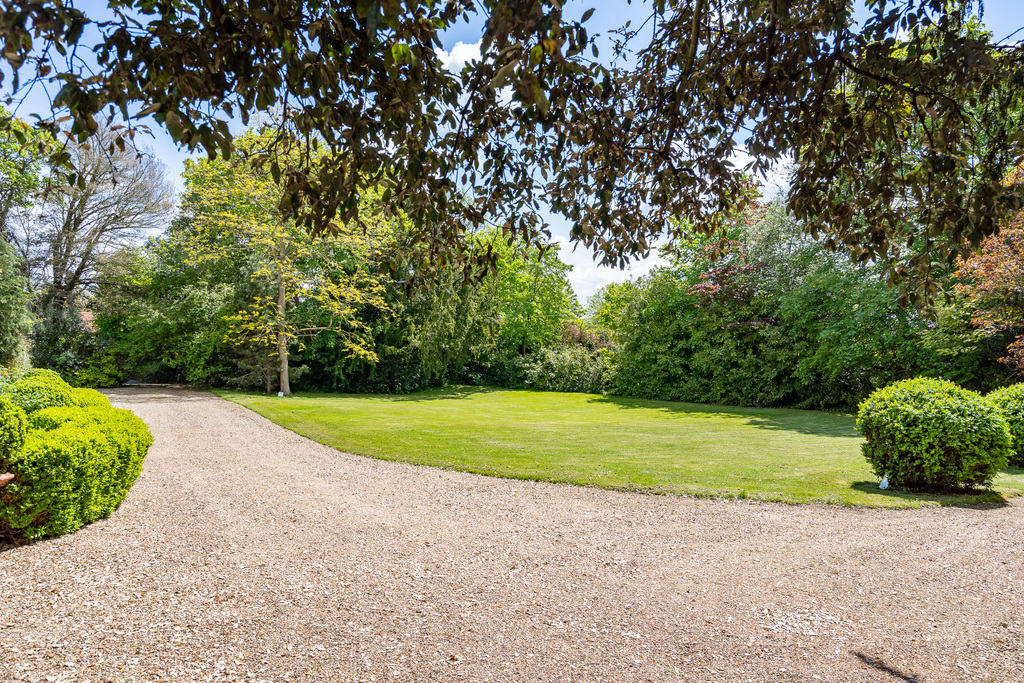 Church Road, Boreham Village, Chelmsford, photo 9