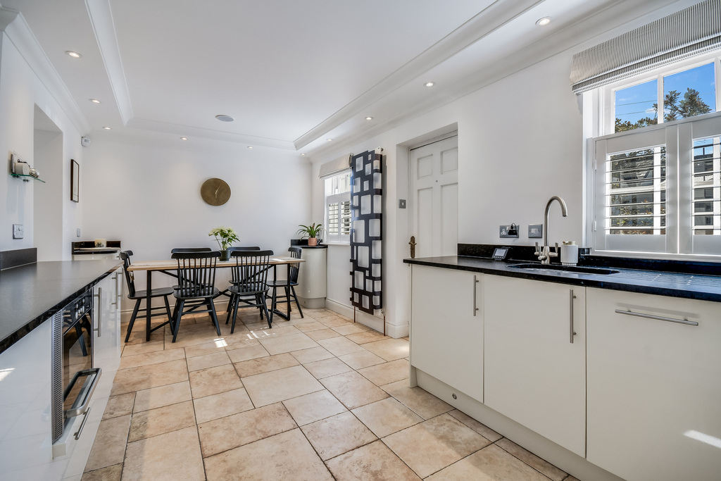Baddow Court, Great Baddow, Chelmsford, photo 10