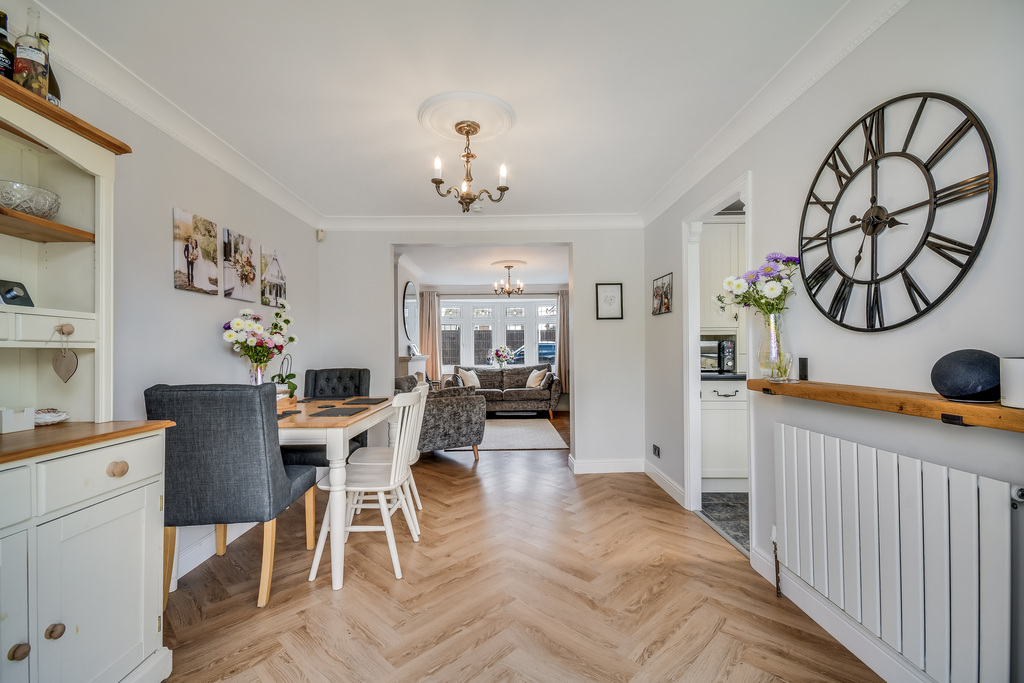 Sharpington Close, Galleywood, Chelmsford, photo 6
