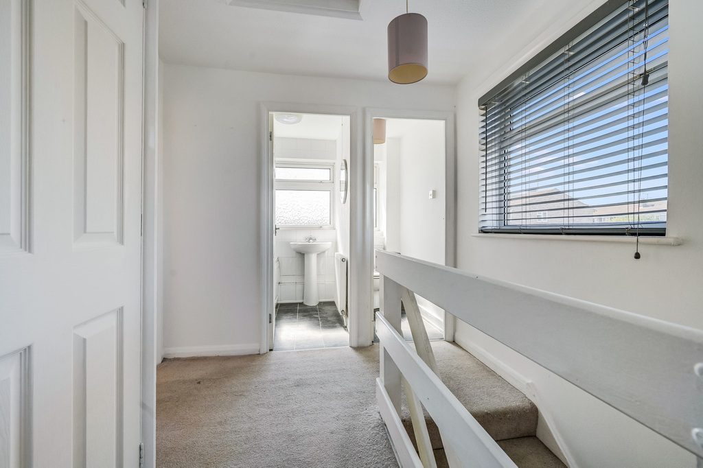 Linnet Drive, Tile Kiln, Chelmsford, photo 6