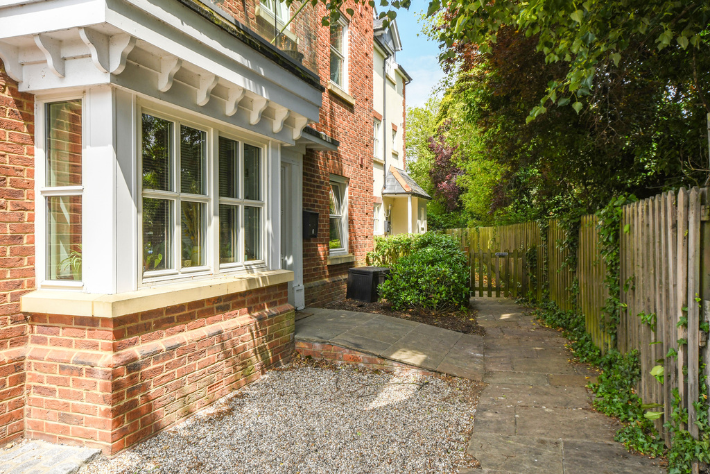 Sandford Court