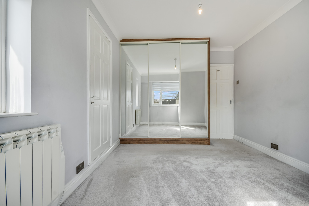 Whittington Road, Hutton, Brentwood, photo 9