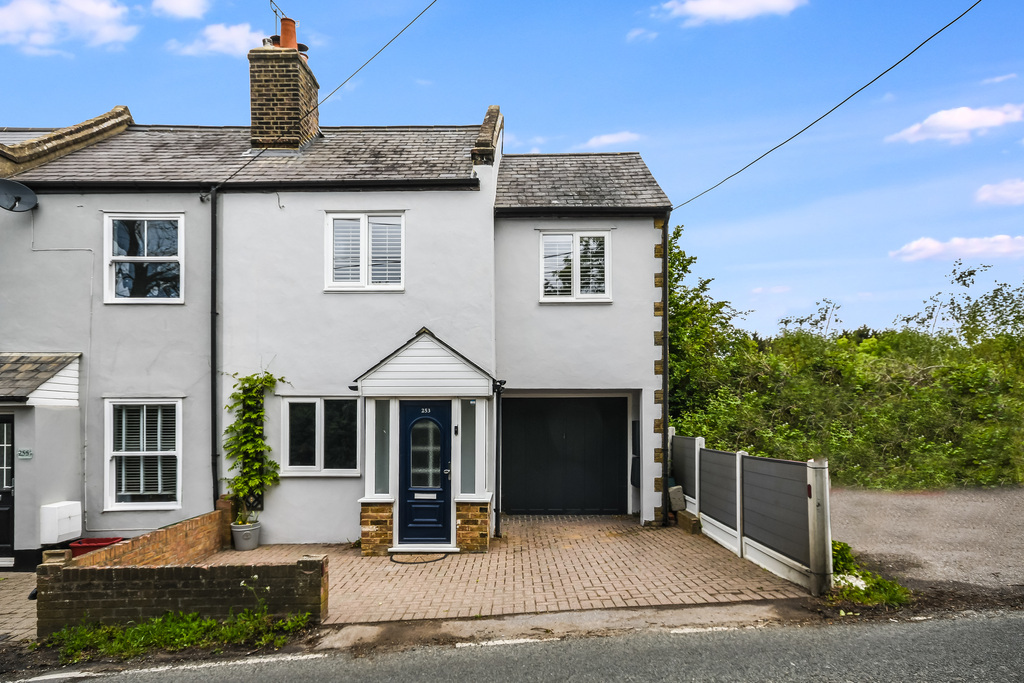 Coxtie Green Road, Pilgrims Hatch, Brentwood