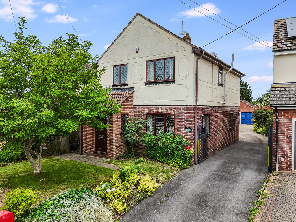Rickstones Road, Rivenhall, Witham