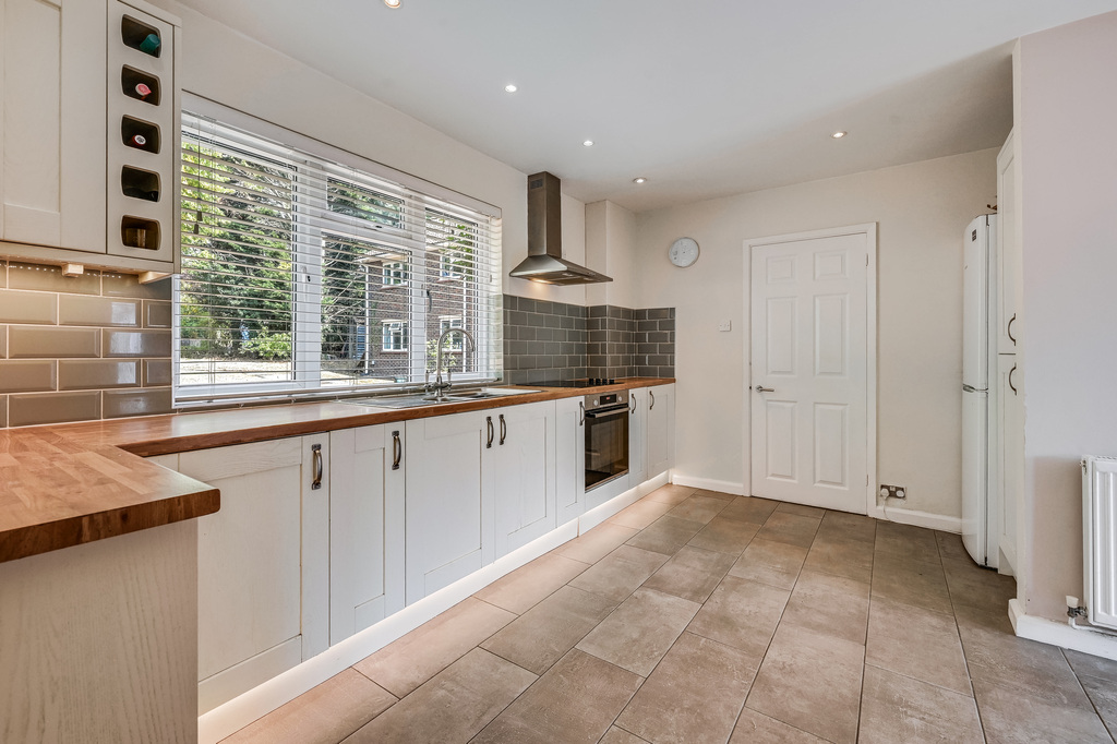 Middlemead Close, West Hanningfield, Chelmsford, photo 3