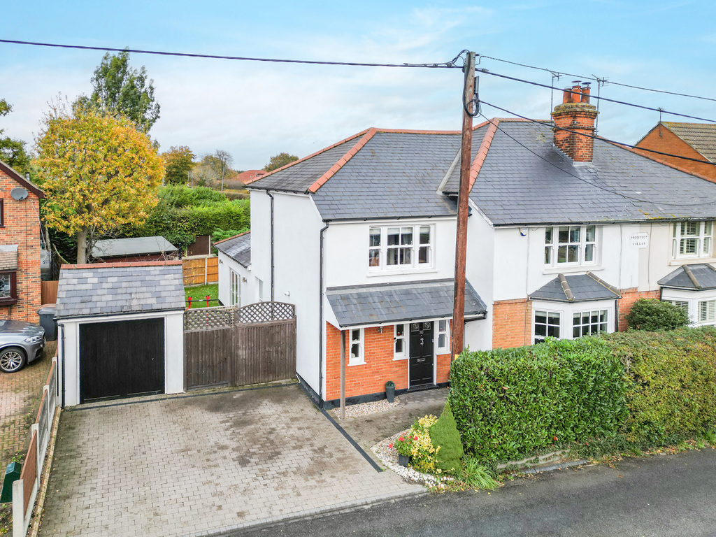 Heath Road, Ramsden Heath, Billericay, photo 2