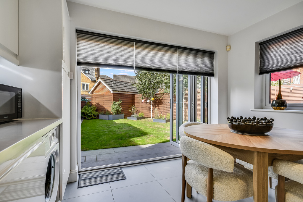 Bawden Way,  Chelmsford, photo 4