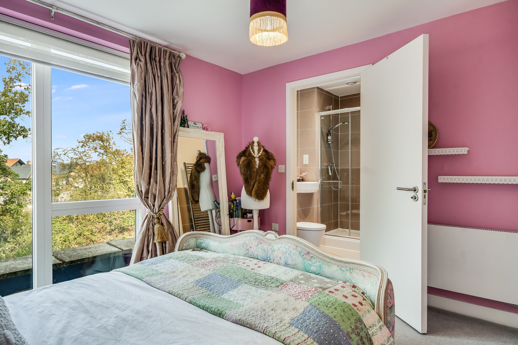 Woburn View, Channels, Little Waltham, photo 15
