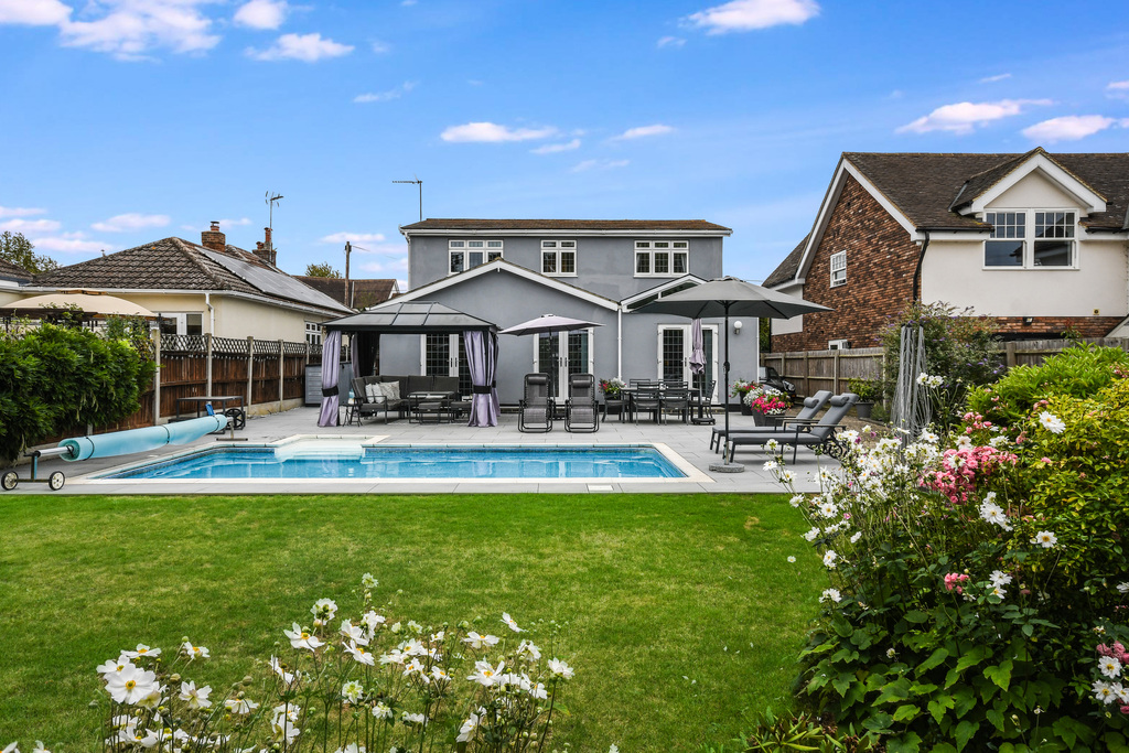 Southend Road, Howe Green, Chelmsford, photo 12