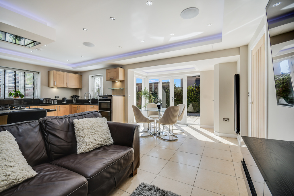Galleywood Road, Great Baddow, Chelmsford, photo 5