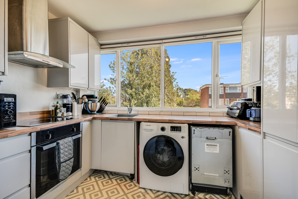 Seabrook Road, Great Baddow, Chelmsford, photo 3