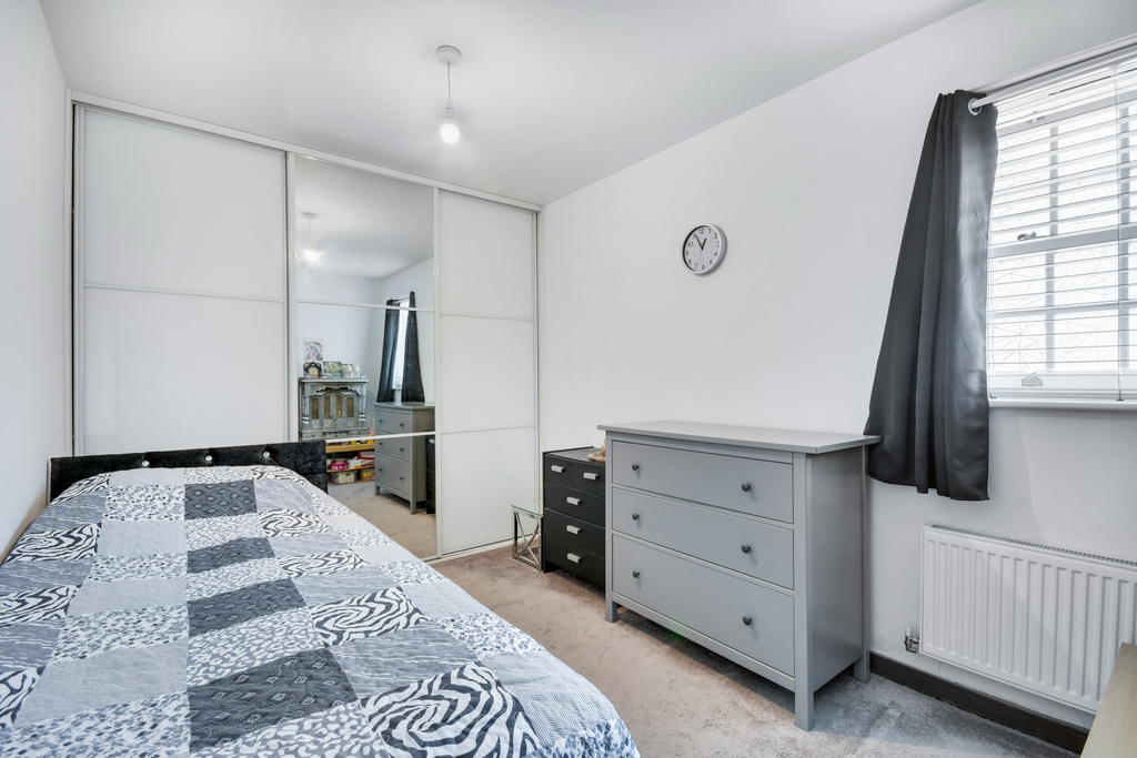 Armstrong Gibbs Court, Great Baddow, Chelmsford, photo 7