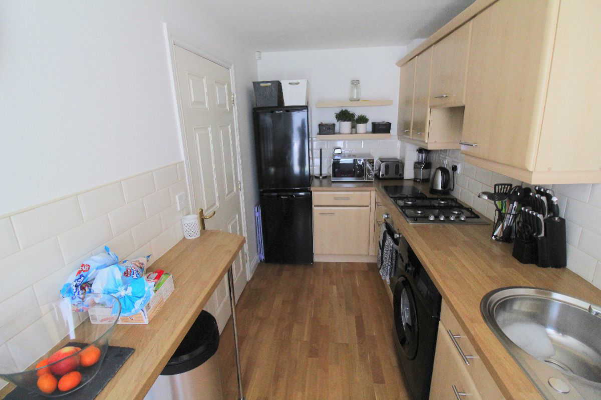 Chestnut Drive, Moorfields, photo 3