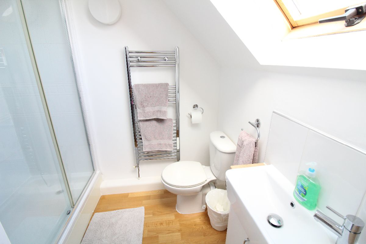 Chestnut Drive, Moorfields, photo 8