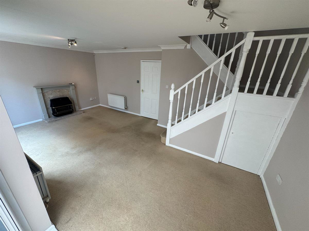 Clowbeck Court, Faverdale, Darlington, photo 5