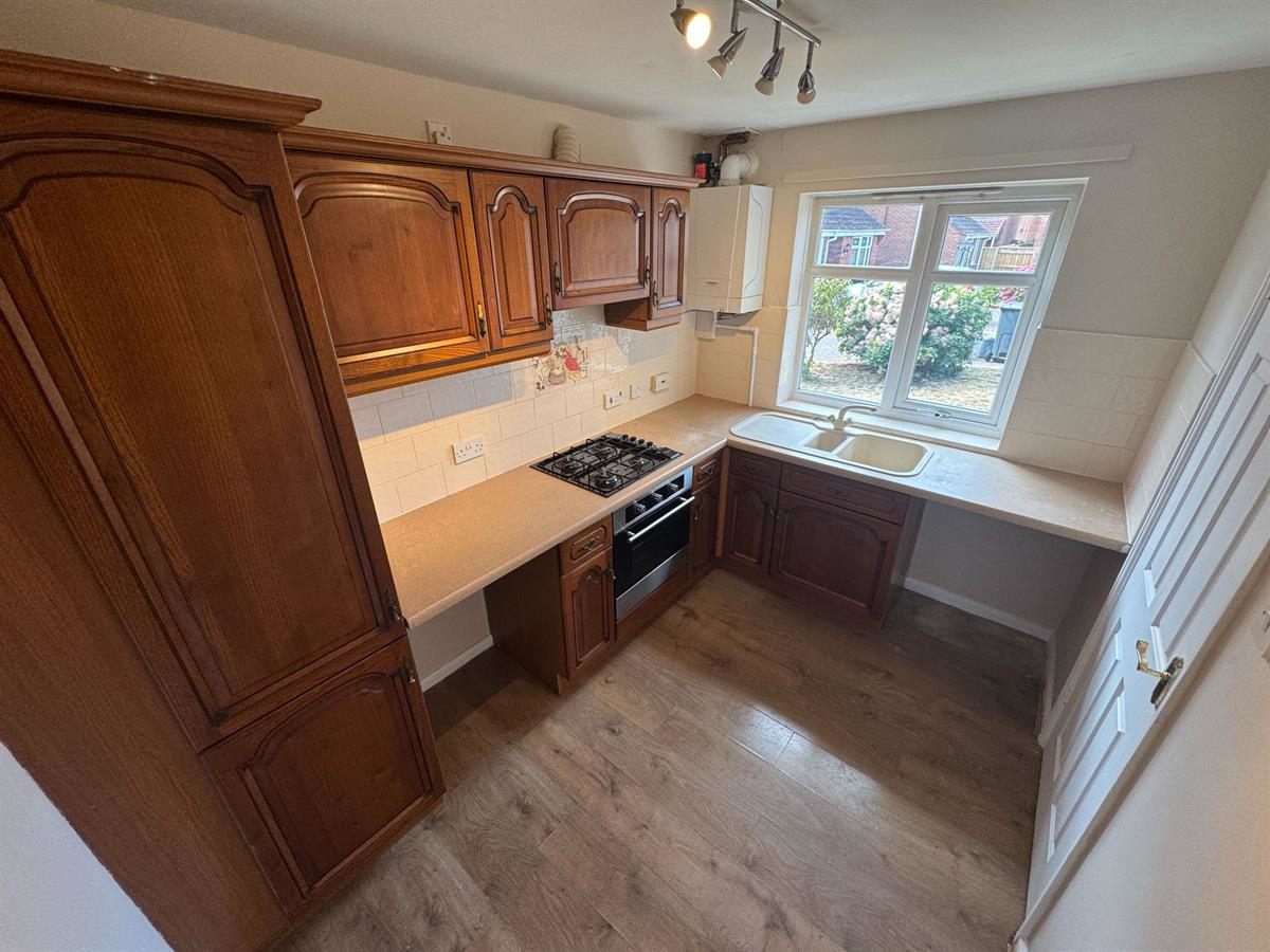 Clowbeck Court, Faverdale, Darlington, photo 8