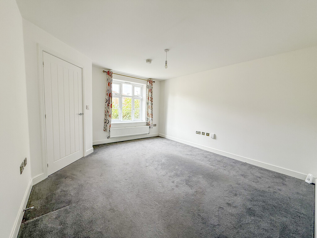 Vale View Road, Sproughton, Ipswich, Suffolk, photo 5