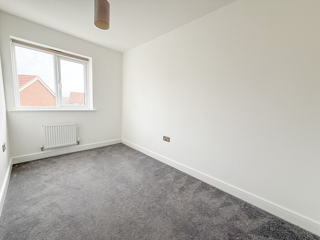 Vale View Road, Sproughton, Ipswich, Suffolk, photo 11