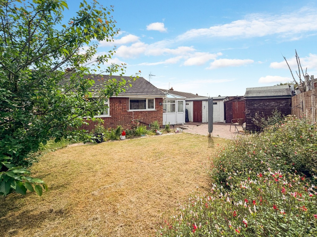 Ballater Close, Ipswich, Suffolk, photo 4