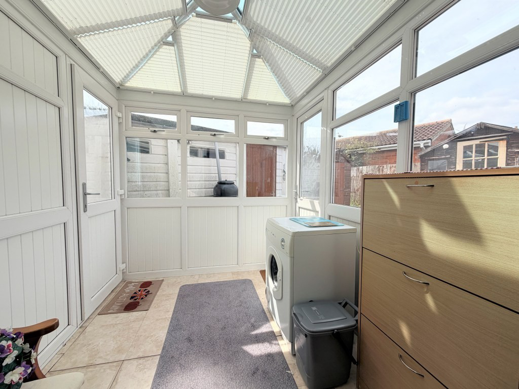 Ballater Close, Ipswich, Suffolk, photo 5