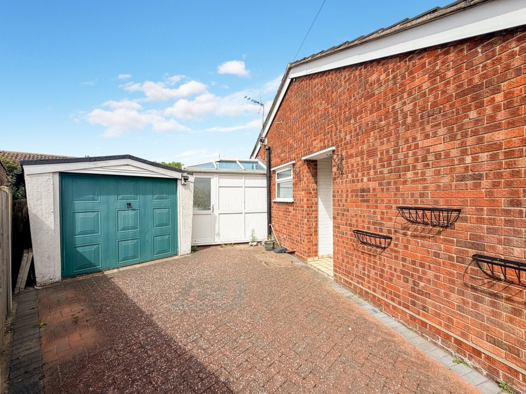 Ballater Close, Ipswich, Suffolk, photo 16