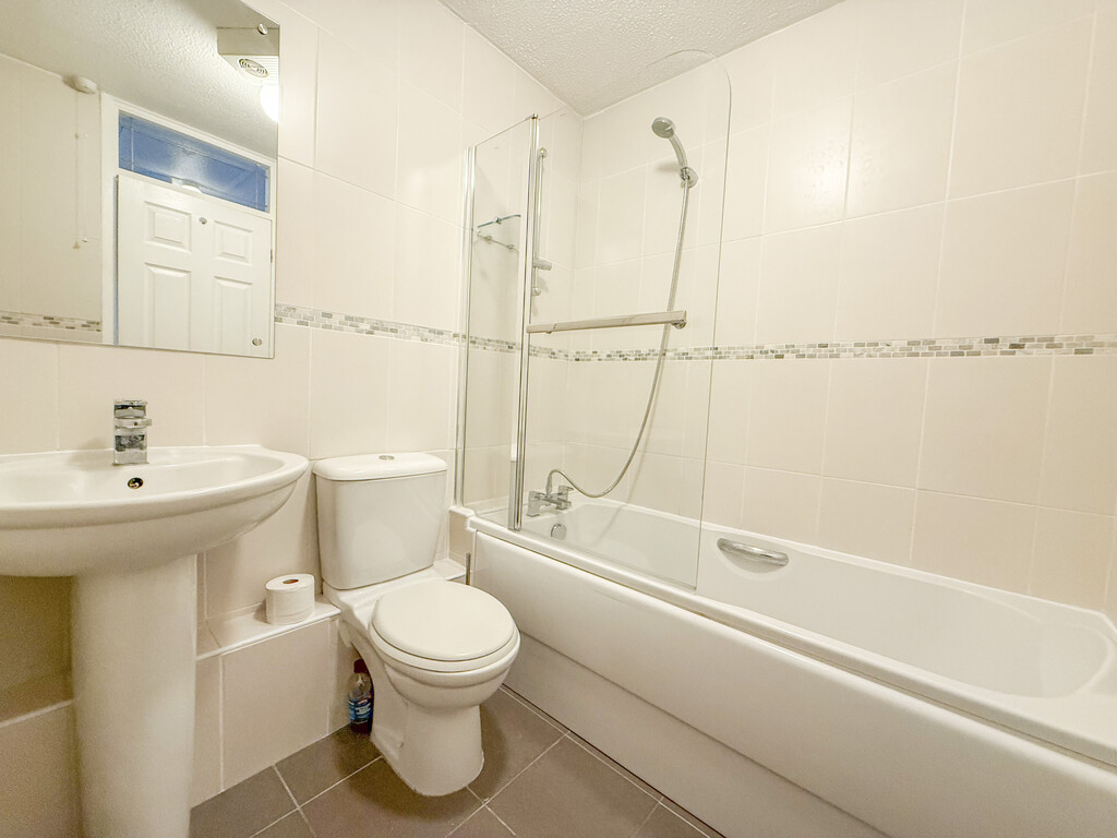 Haslemere Drive, Ipswich, Suffolk, photo 9