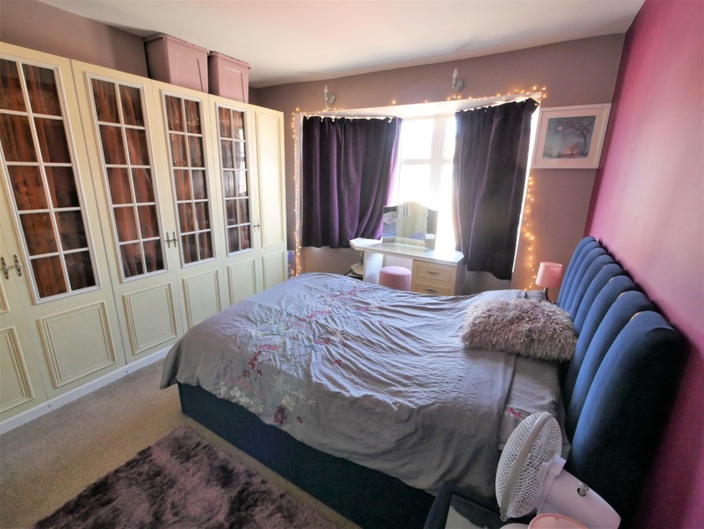 Dales View Road, Ipswich, Suffolk, photo 16