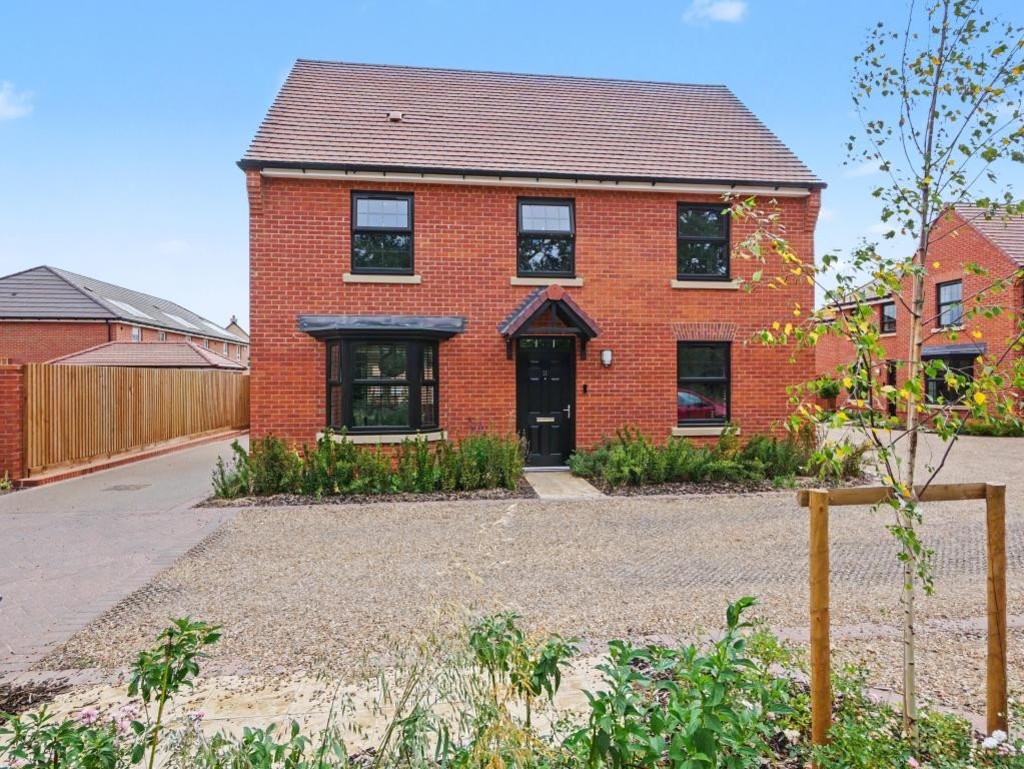 Meadowsweet Drive, Ipswich, Suffolk, IP1