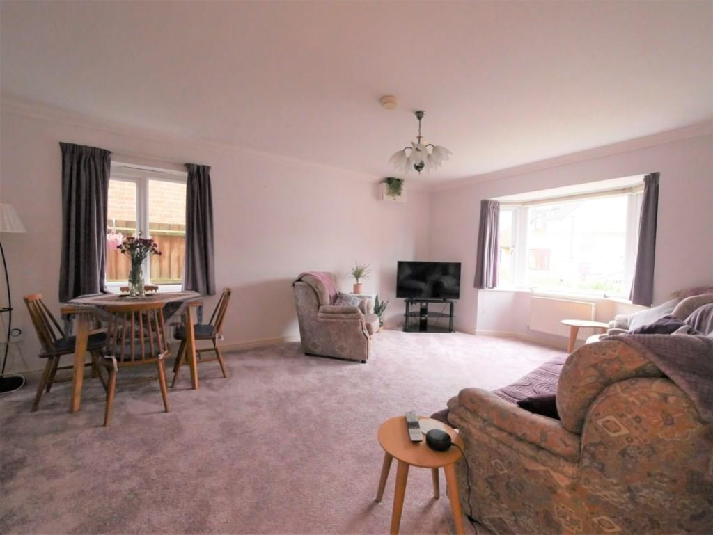 SITTING AND DINING ROOM